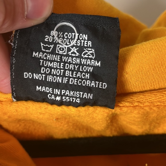 Used XL Just Hoods and Tees Co. WVU 💙💛 - Picture 4 of 4